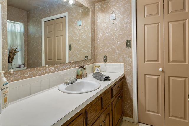 2825 Main Street, Charleston, AR 72933