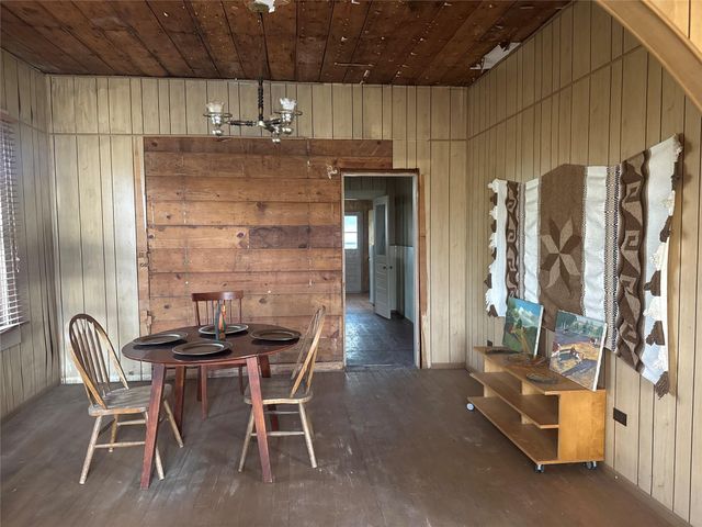 1302 19th Street, Hempstead, TX 77445