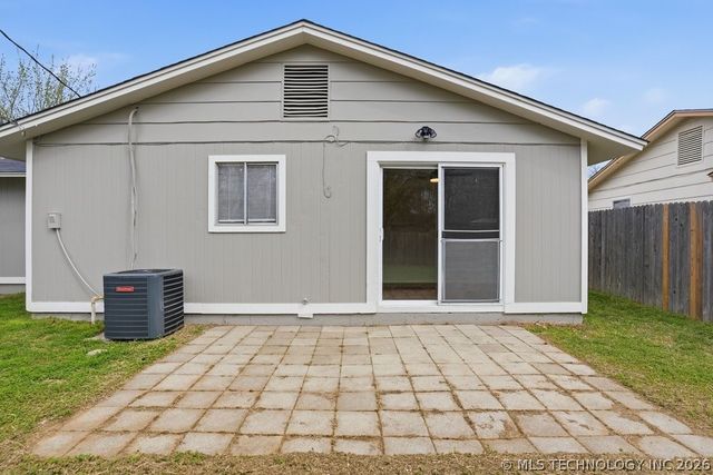 226 W Orleans Avenue, Sapulpa, OK 74066