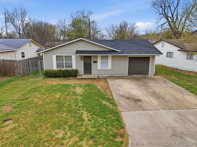 226 W Orleans Avenue, Sapulpa, OK 74066