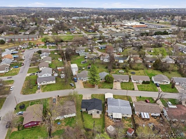 226 W Orleans Avenue, Sapulpa, OK 74066