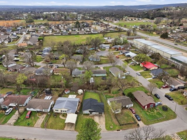 226 W Orleans Avenue, Sapulpa, OK 74066