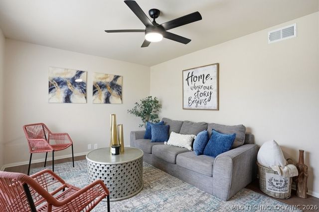 226 W Orleans Avenue, Sapulpa, OK 74066