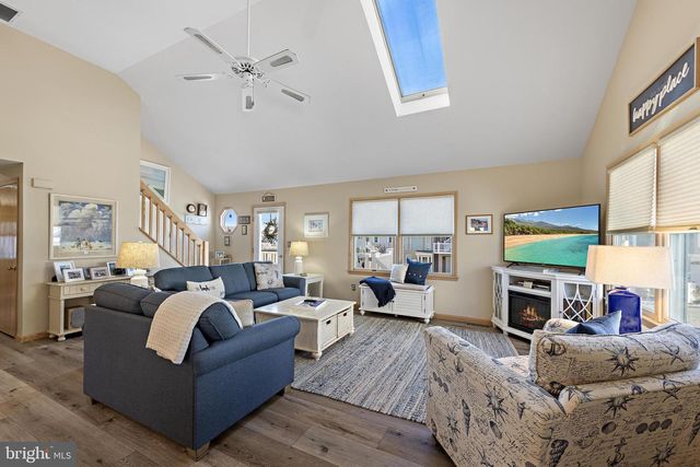 11 W 87TH ST, Long Beach Township, NJ 08008