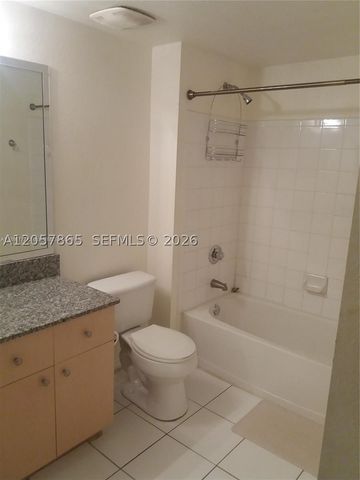 2589 Centergate Dr 202, Miramar, FL 33025