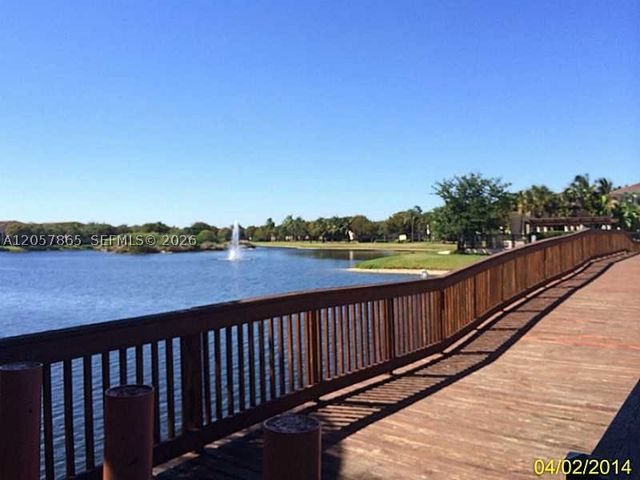 2589 Centergate Dr 202, Miramar, FL 33025