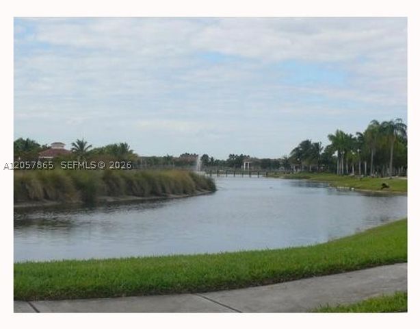 2589 Centergate Dr 202, Miramar, FL 33025