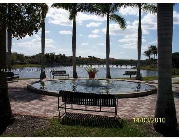 2589 Centergate Dr 202, Miramar, FL 33025