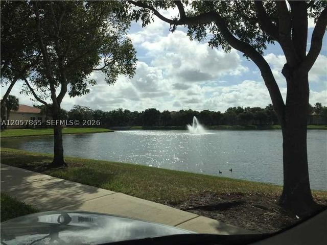 2589 Centergate Dr 202, Miramar, FL 33025