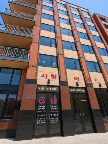 144-56 Roosevelt Avenue 1C, Flushing, NY 11354