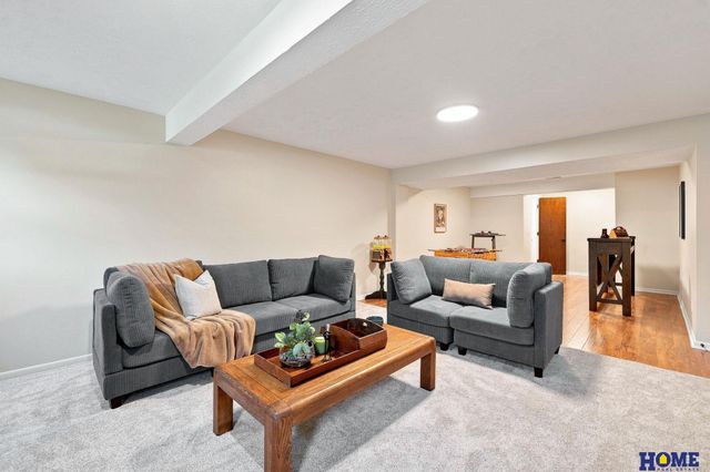 3310 Fox Hollow Road, Lincoln, NE 68506