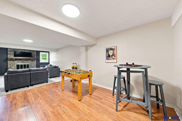 3310 Fox Hollow Road, Lincoln, NE 68506