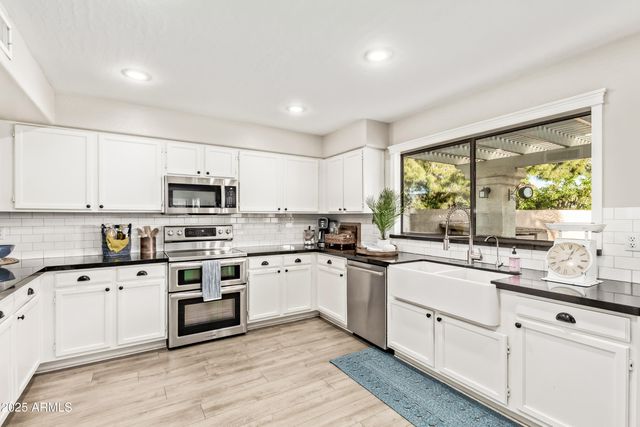 3201 S HORIZON Place, Chandler, AZ 85248