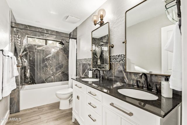 3201 S HORIZON Place, Chandler, AZ 85248