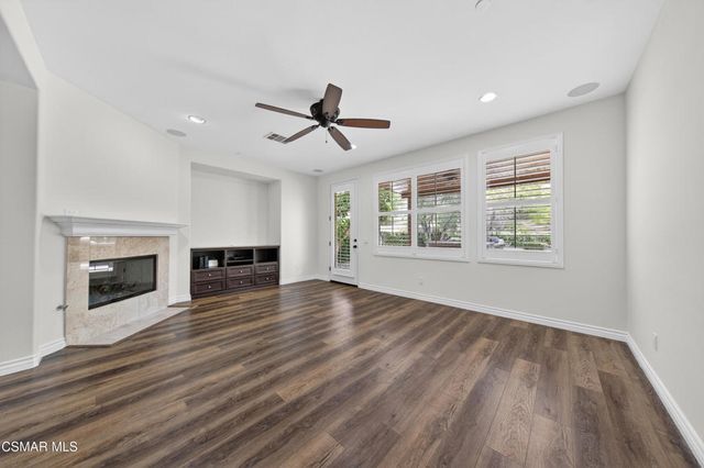 13907 Bear Fence Court, Moorpark, CA 93021
