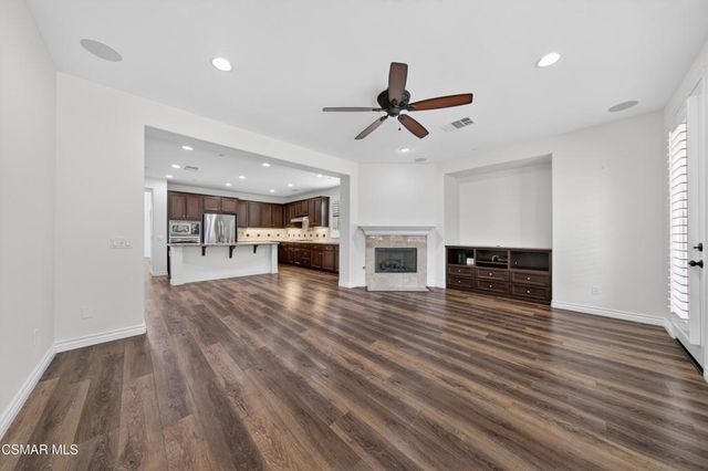 13907 Bear Fence Court, Moorpark, CA 93021