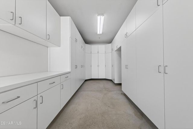 13907 Bear Fence Court, Moorpark, CA 93021