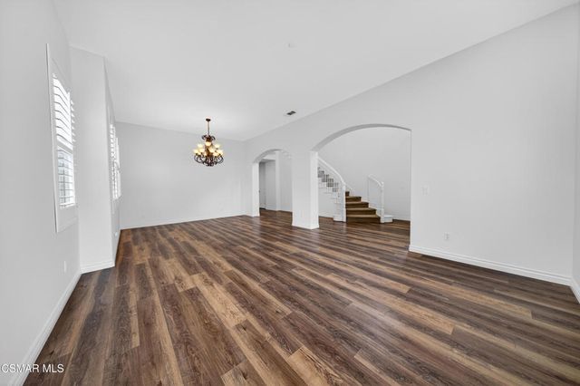 13907 Bear Fence Court, Moorpark, CA 93021