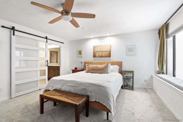 2556 Navarra Dr A, Carlsbad, CA 92009