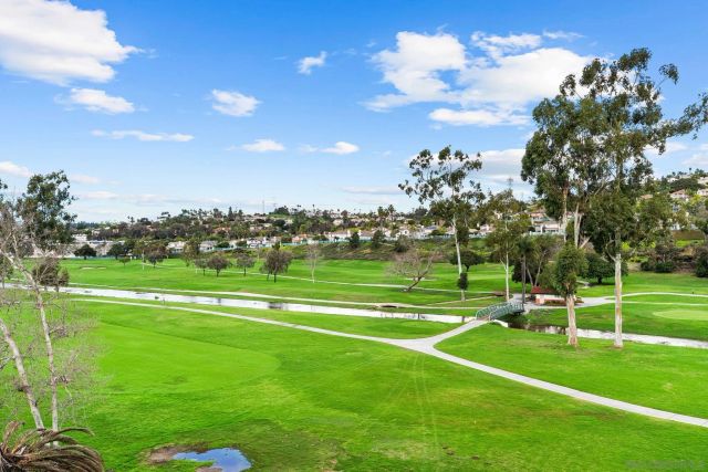 2556 Navarra Dr A, Carlsbad, CA 92009