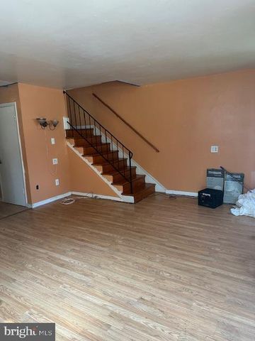 5303 JAY ST NE, Washington, DC 20019