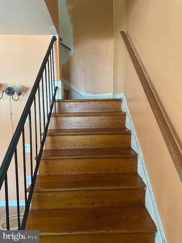 5303 JAY ST NE, Washington, DC 20019