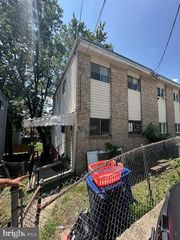 5303 JAY ST NE, Washington, DC 20019