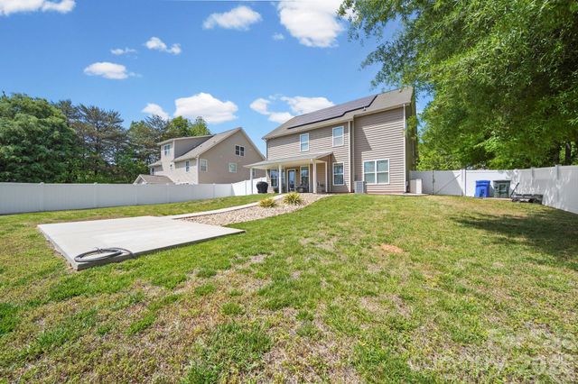 167 Ashlyn Creek Drive, Mooresville, NC 28115