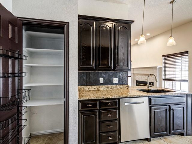 676 Private Road 3628, Bridgeport, TX 76426