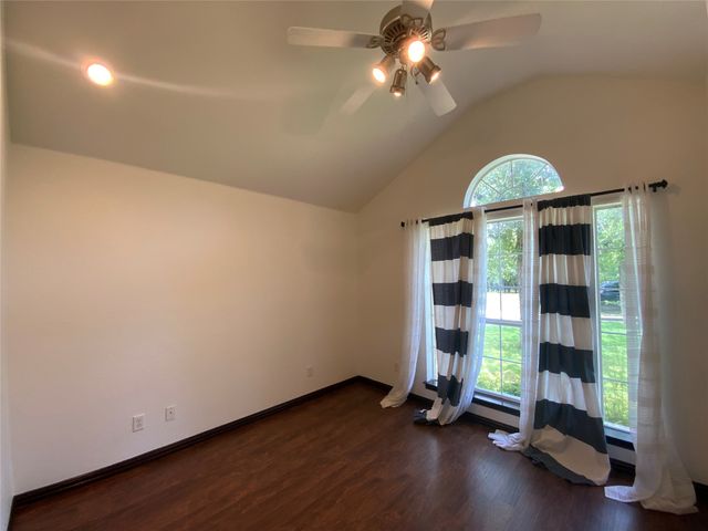 676 Private Road 3628, Bridgeport, TX 76426