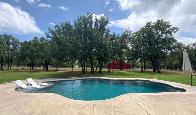 676 Private Road 3628, Bridgeport, TX 76426