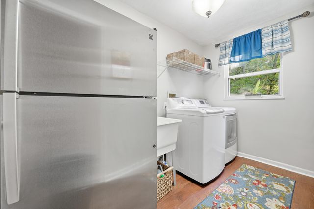 1918 Grovepointe Drive, Florence, KY 41042