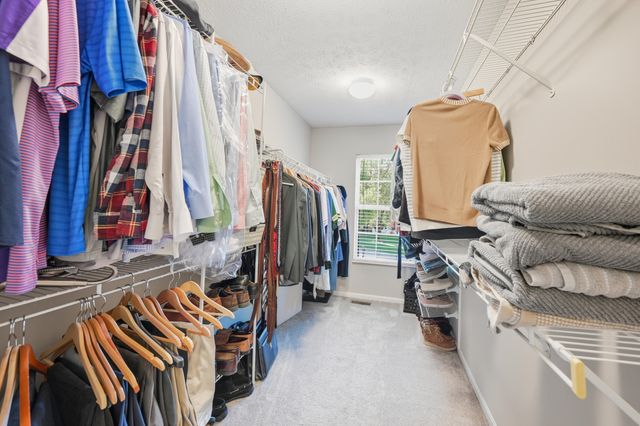 1918 Grovepointe Drive, Florence, KY 41042