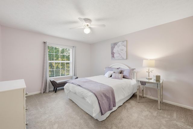 1918 Grovepointe Drive, Florence, KY 41042