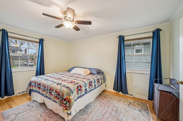 8207 Copperfield Drive, Columbus, OH 43235