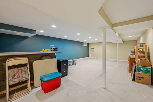 8207 Copperfield Drive, Columbus, OH 43235