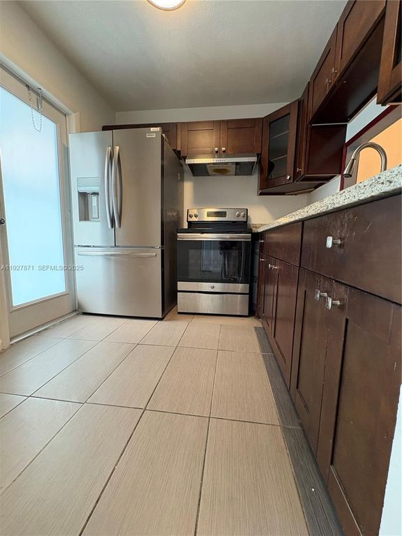 4441 NW 16th Street J102, Lauderhill, FL 33313