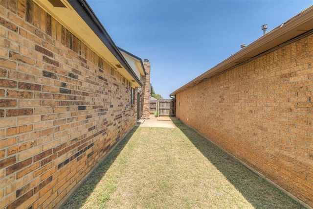 7740 Doris Drive, Oklahoma City, OK 73162