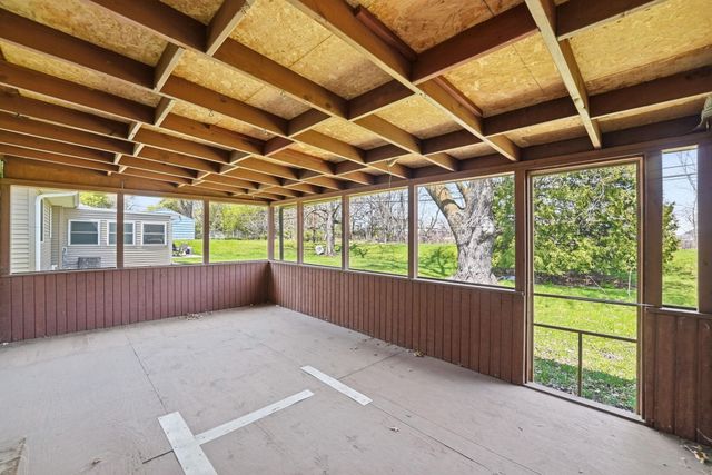 1697 Rose Place, Roseville, MN 55113