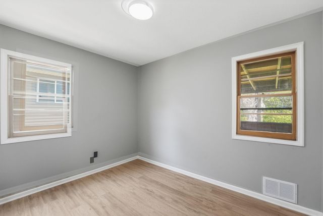 1697 Rose Place, Roseville, MN 55113