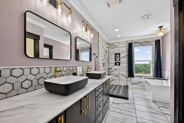 14810 Chaparral DR, Leander, TX 78641