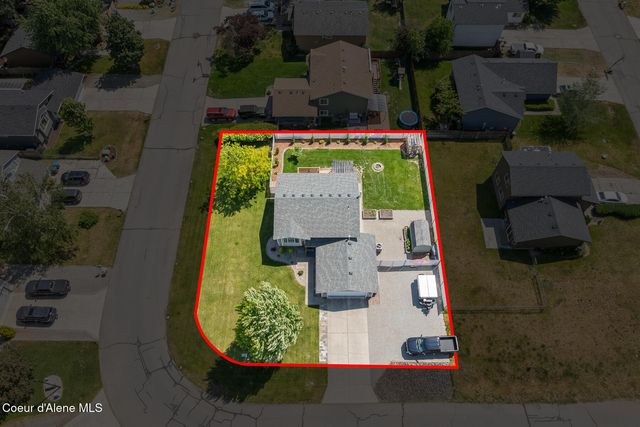 9706 N Ptarmigan DR, Hayden, ID 83835