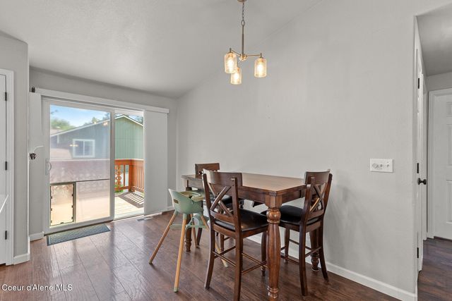 9706 N Ptarmigan DR, Hayden, ID 83835