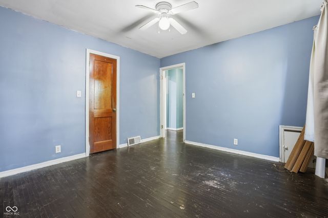 2279 Berne Avenue, Terre Haute, IN 47805