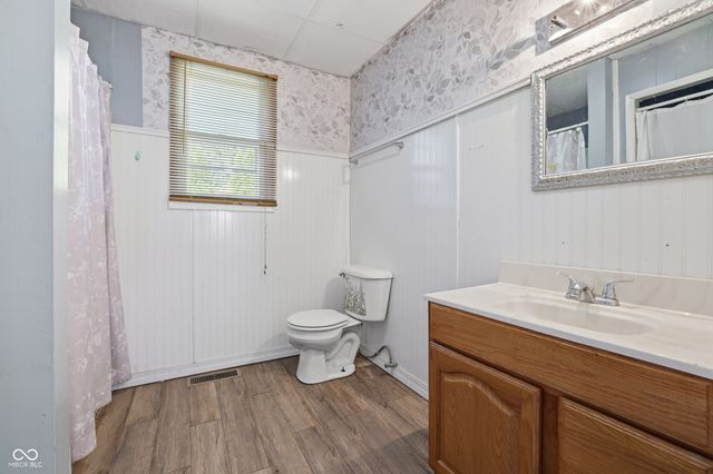 2279 Berne Avenue, Terre Haute, IN 47805