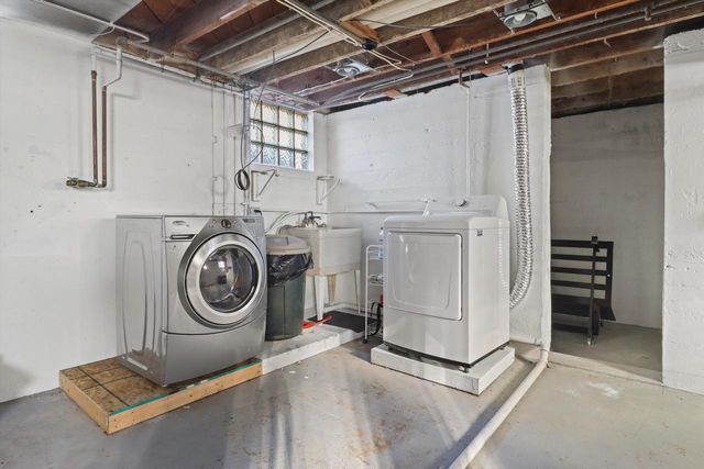 1420 E Main STREET, Watertown, WI 53094