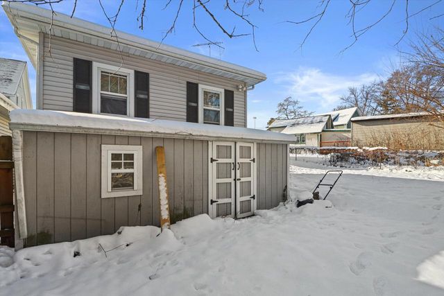 1420 E Main STREET, Watertown, WI 53094