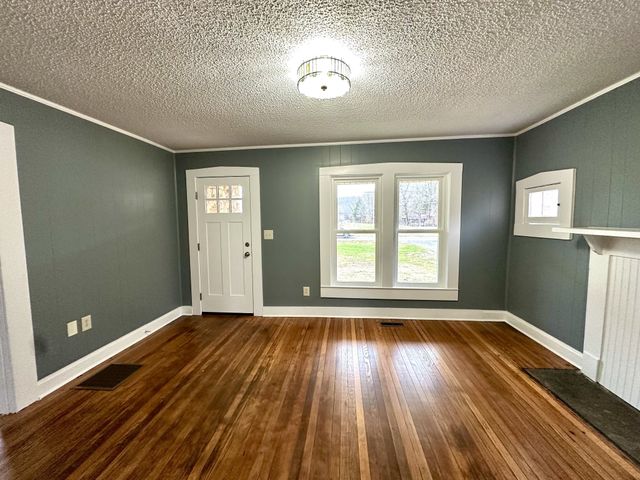 3003 Tyree Springs Rd, Hendersonville, TN 37075