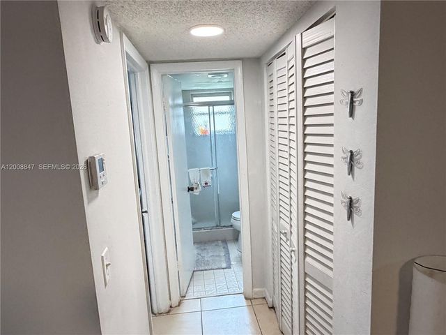 101 Berkley Rd 101, Hollywood, FL 33024