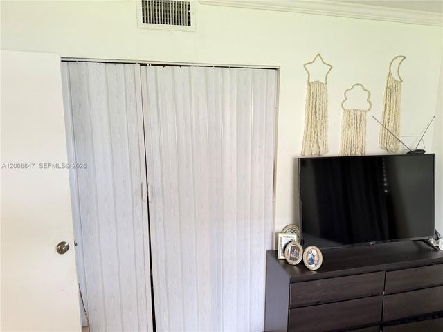 101 Berkley Rd 101, Hollywood, FL 33024